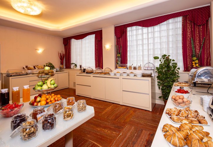 BW Gorizia Palace Hotel -Buffet Breakfast-01