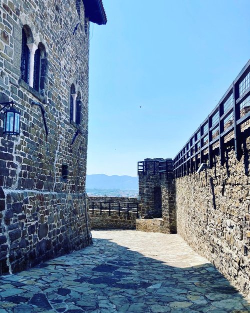 CASTELLO2